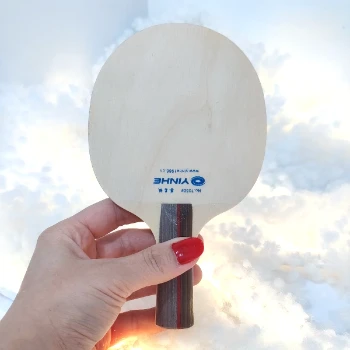 راکت مینی یینهه (یک طرف رویه)